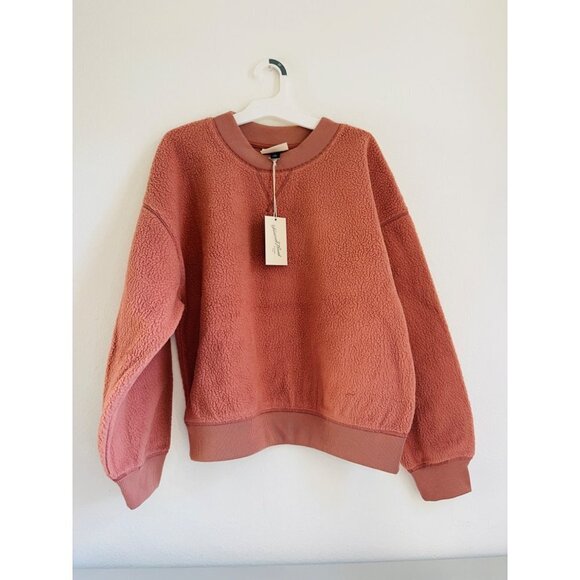 Universal Thread Sweaters - NWT Womens crew neck sweater blush size M